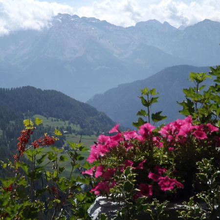Chez Tonton Wi-Fi Villa Aosta Bagian luar foto